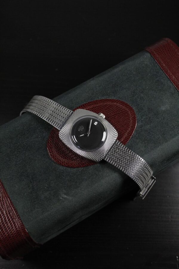 c40d8998-f447-4e00-810d-dce4316e8854 Azabache – Edición "Black Tie"